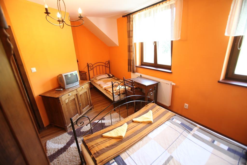 Hotel Siedlisko Brzeziniak Cisna Habitación foto